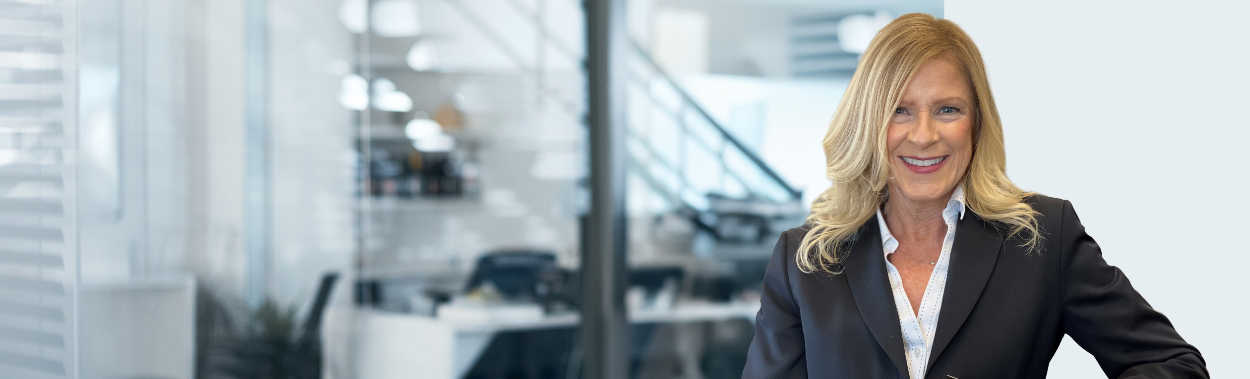 Claire - banner.jfif