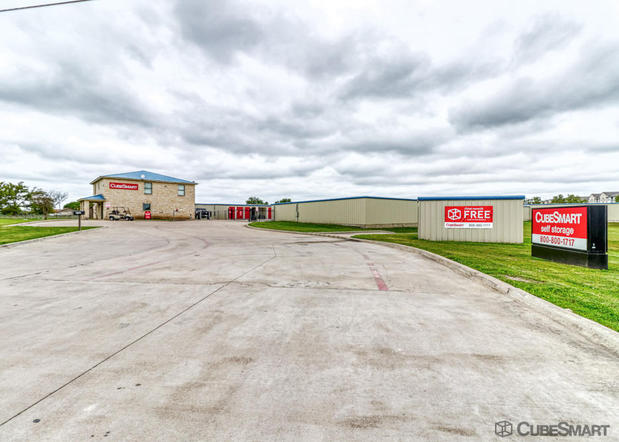 Images CubeSmart Self Storage