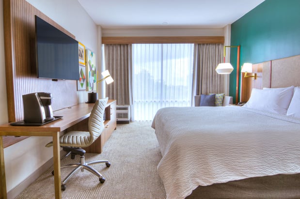 Images Holiday Inn Gainesville-University Ctr by IHG