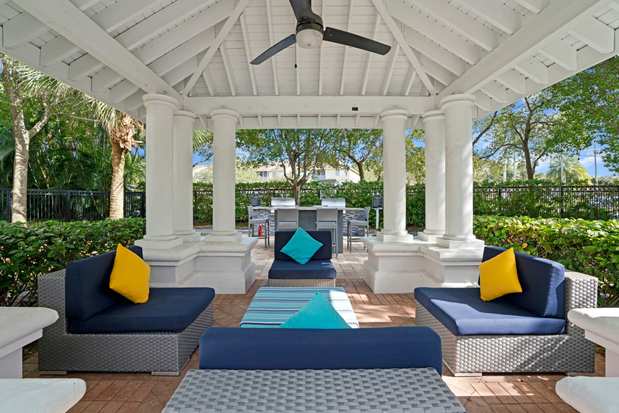 Images Verona at Boynton Beach
