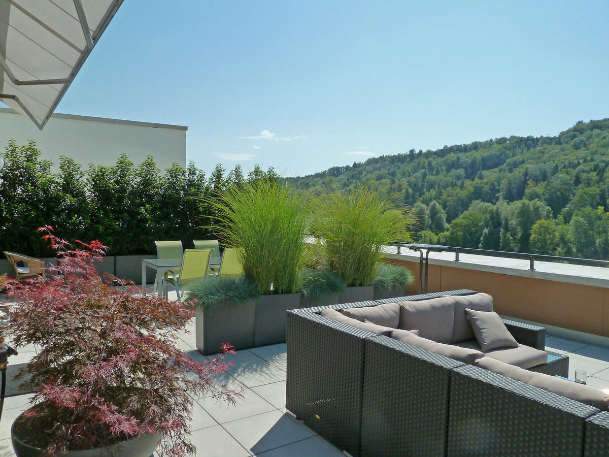 Silvedes AG, Bellevue in Brütten