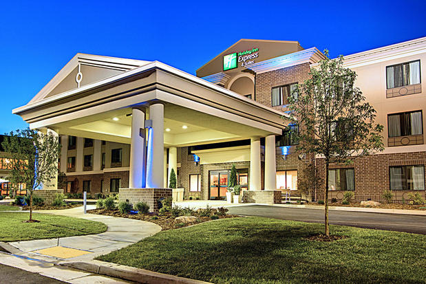 Images Holiday Inn Express & Suites Salt Lake City West Valley, an IHG Hotel