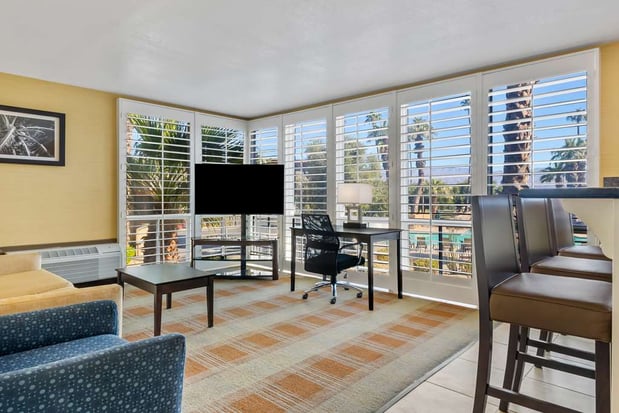 Images Best Western Date Tree Hotel