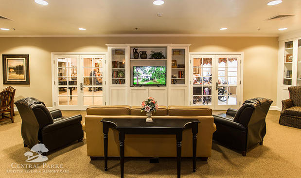 Images Central Parke Assisted Living & Memory Care