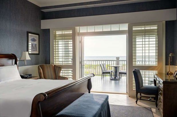 Images Madison Beach Hotel, Curio Collection by Hilton