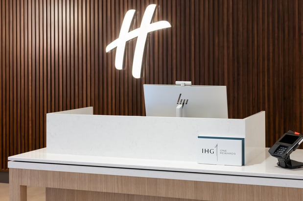 Images Holiday Inn & Suites Richmond - West End by IHG