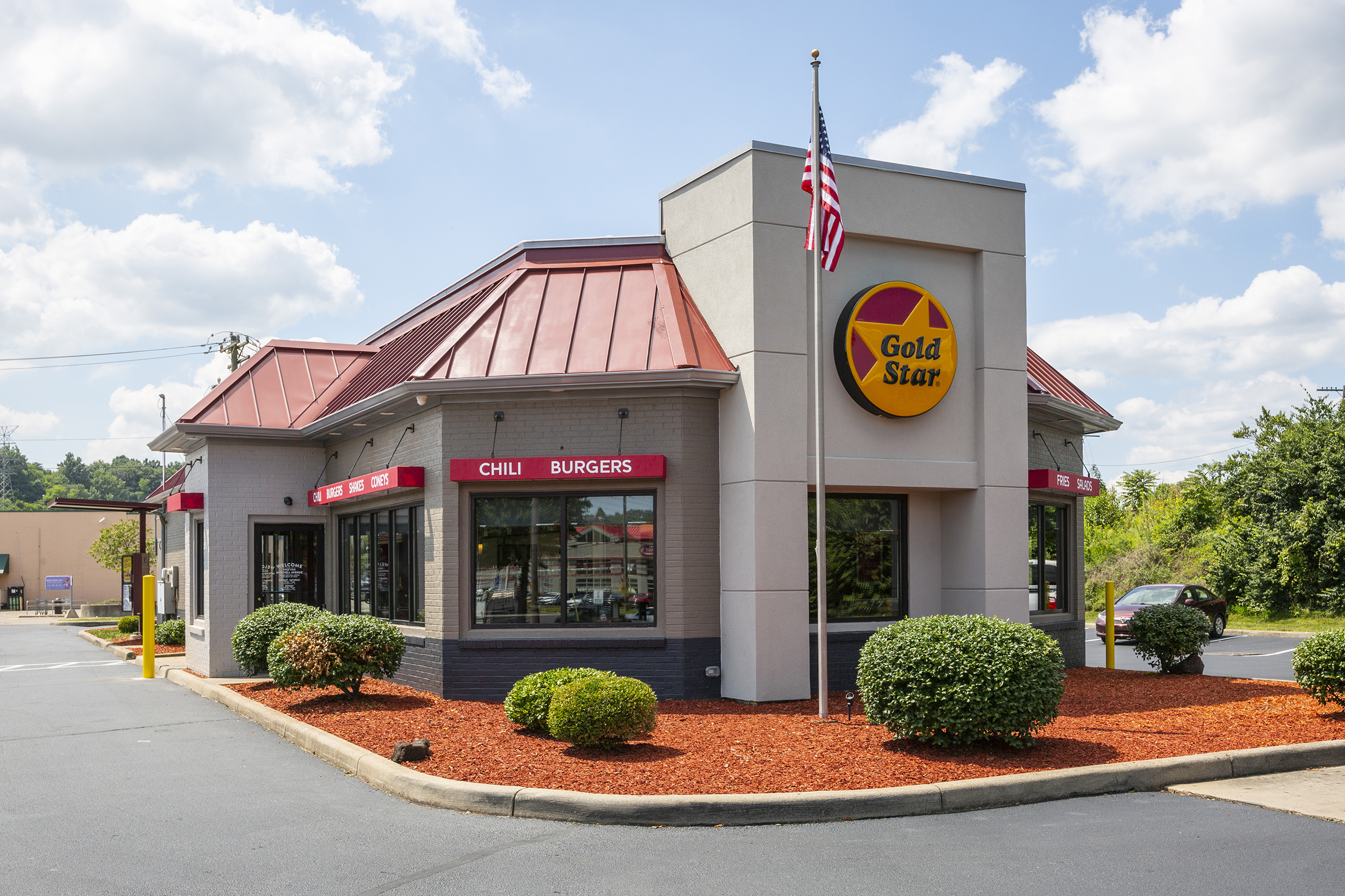 Gold Star Mitchell Ave's newly remodeled storefront and drive-thru. 
