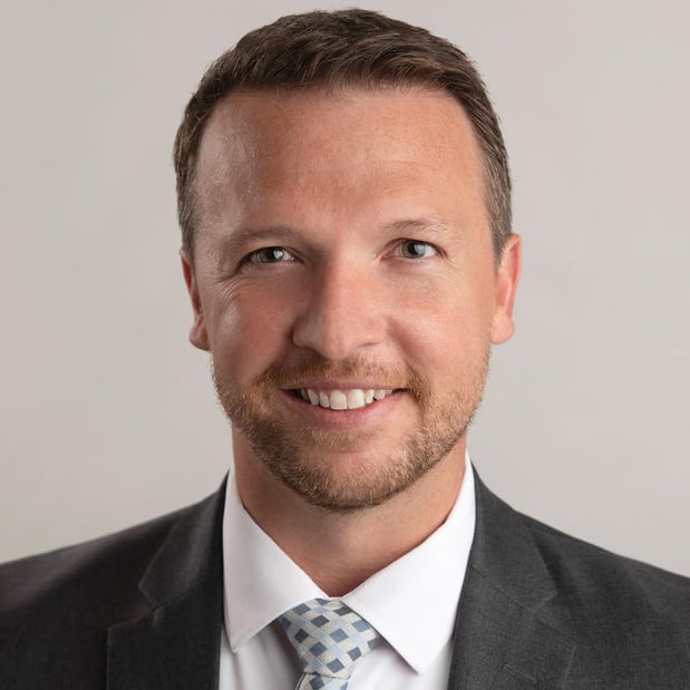 Images Edward Jones - Financial Advisor: Ryan Russell