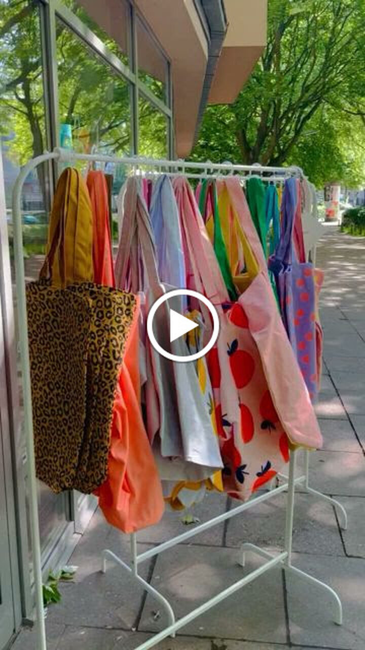 oh dear... Hamburg, Altonaer Straße 5A in Hamburg