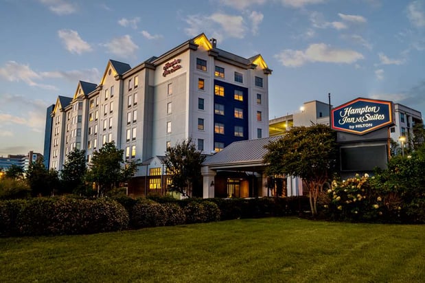 Images Hampton Inn & Suites Nashville-Vanderbilt-Elliston Place