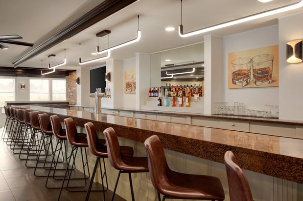 Images Holiday Inn Virginia Beach - Norfolk by IHG