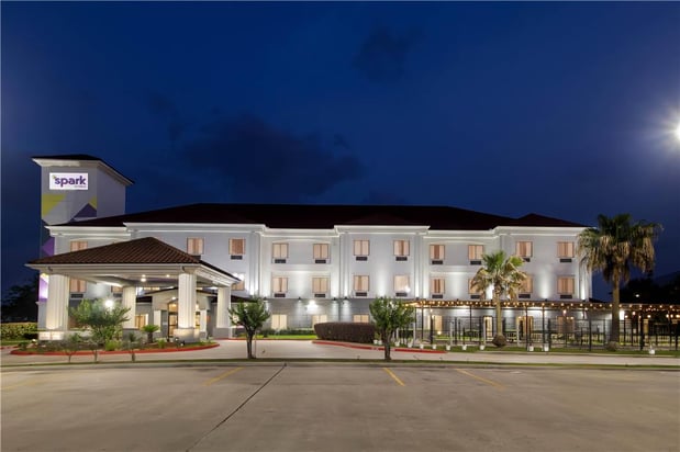 Images Spark by Hilton Houston Hobby Airport