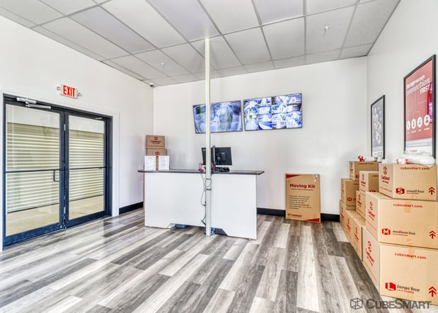 Images CubeSmart Self Storage