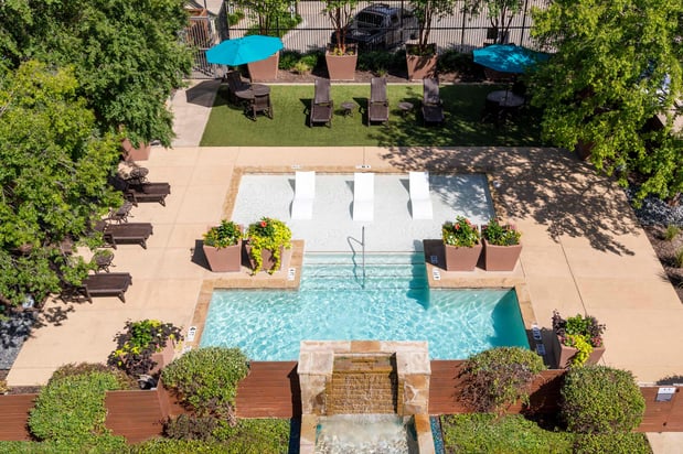 Images Camden Henderson Apartments