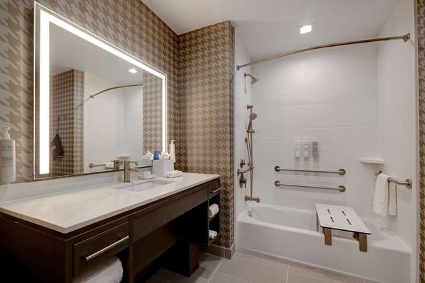 Images Home2 Suites by Hilton Galveston