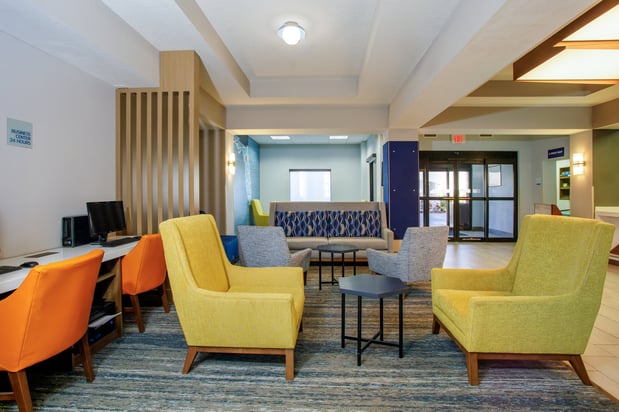 Images Holiday Inn Express & Suites Orlando-Ocoee East by IHG