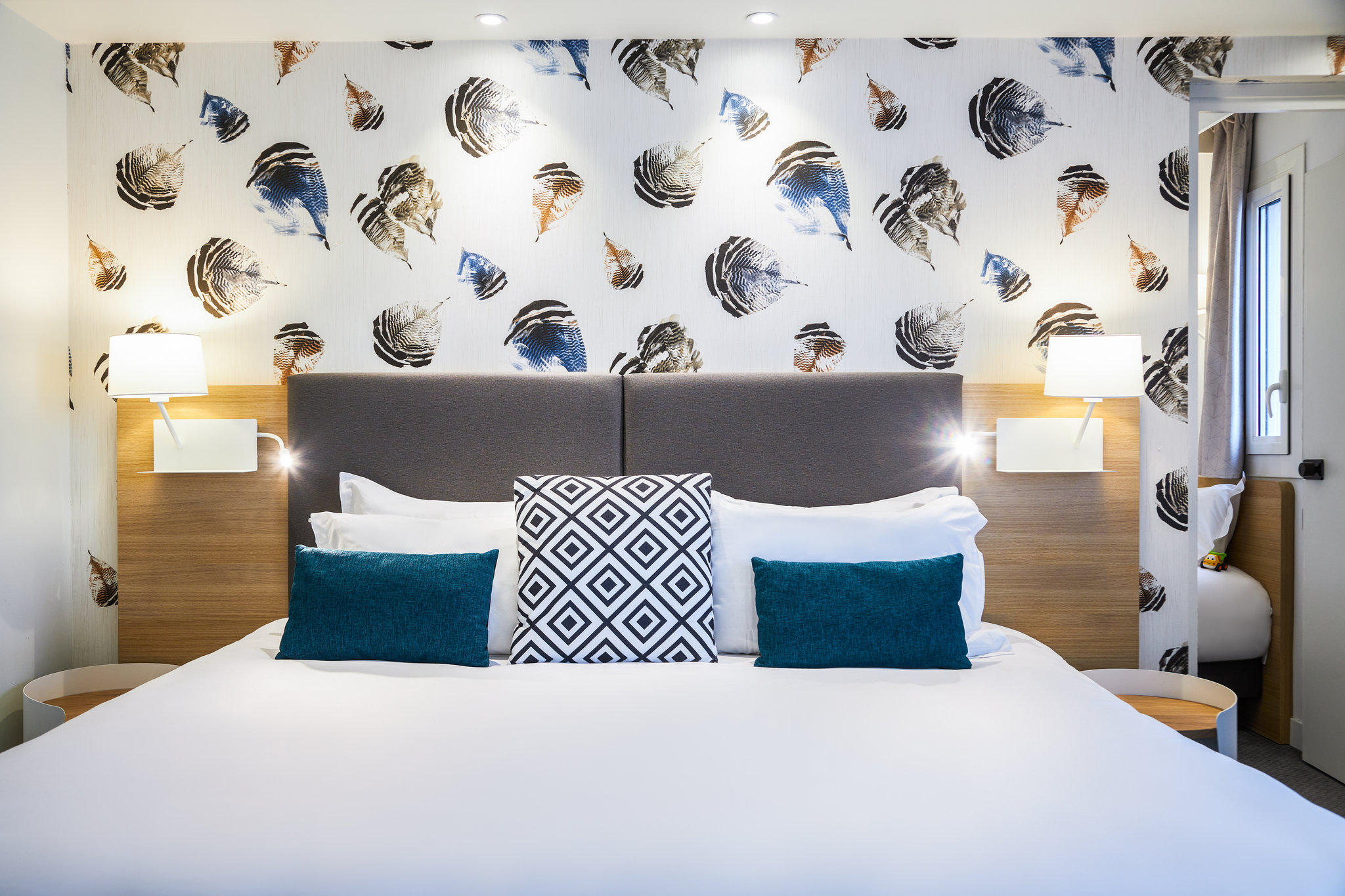 Images Holiday Inn Perpignan by IHG