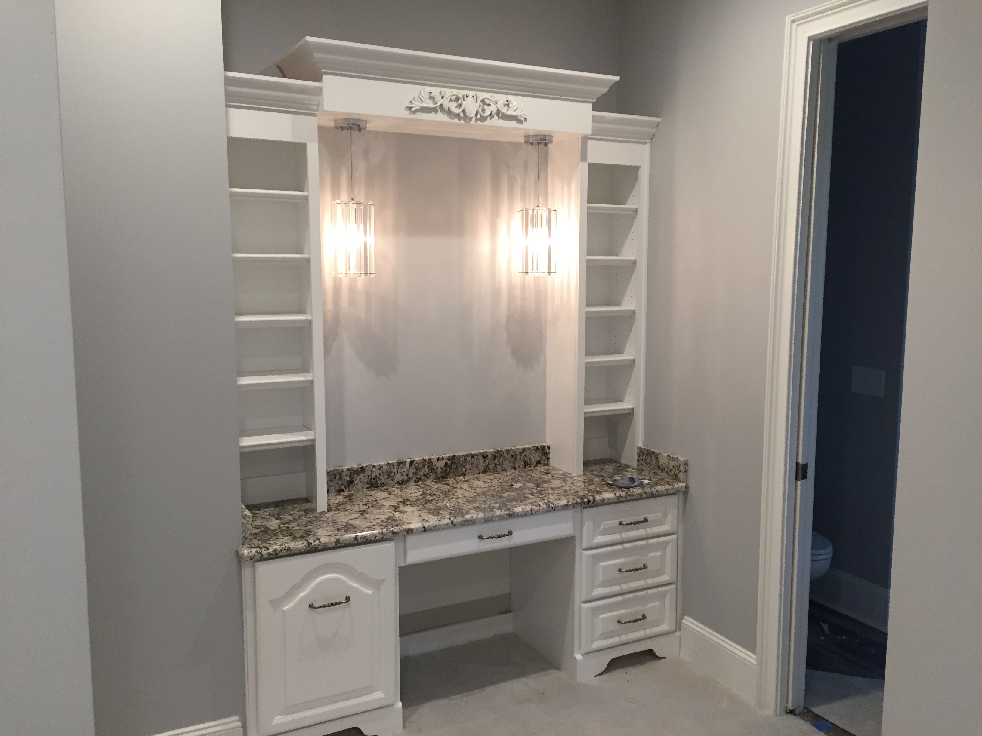 McKenzie Custom Built Cabinets Photo