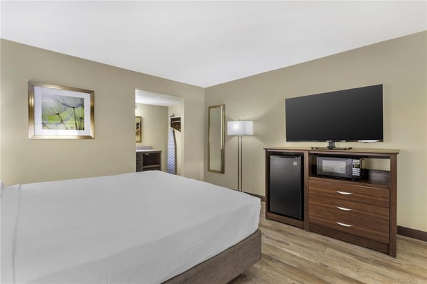 Images Best Western Plaza Inn