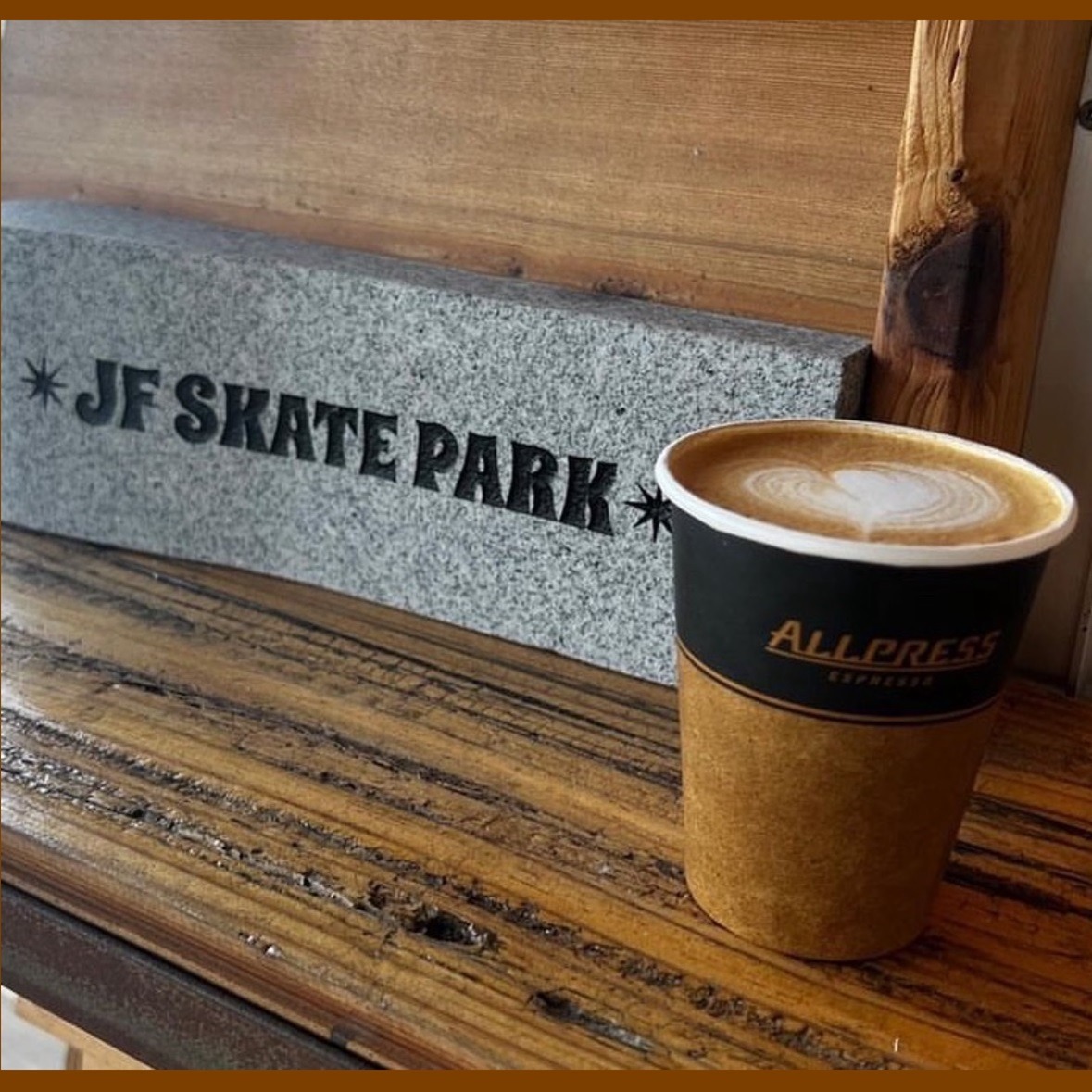 cafe jf torami Logo