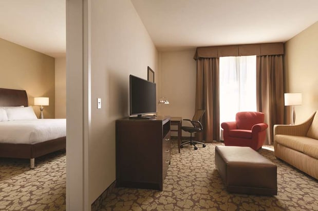 Images Hilton Garden Inn Boston Logan Airport