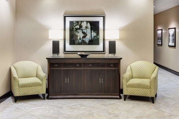 Images Hampton Inn & Suites Gainesville-Downtown