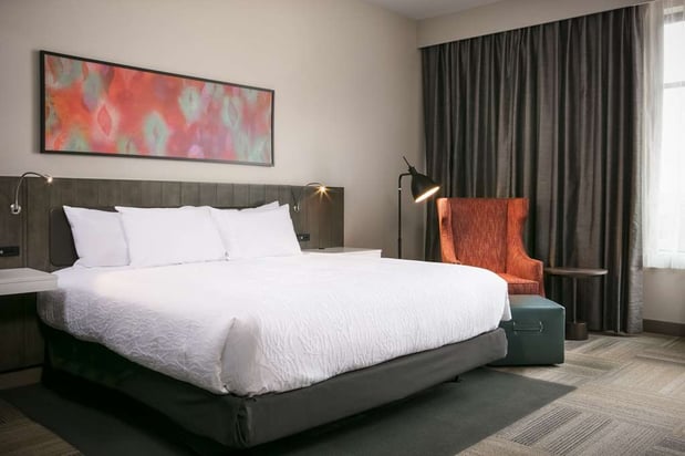 Images Hilton Garden Inn Iowa City Downtown University