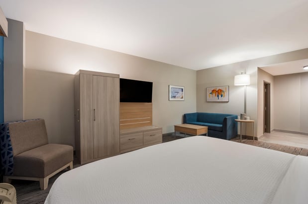 Images Holiday Inn Express & Suites Lexington by IHG