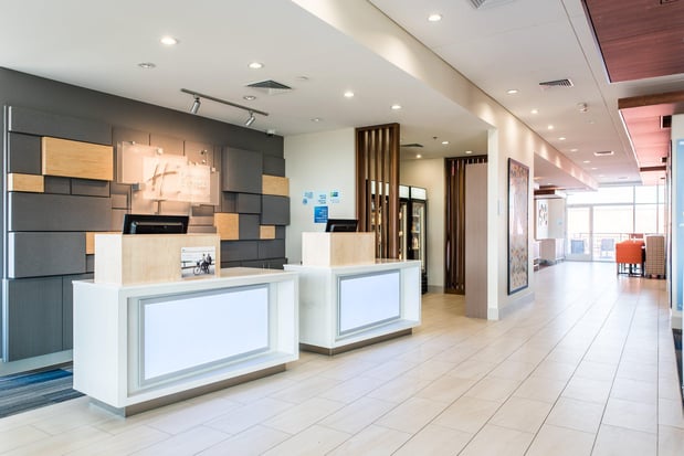 Images Holiday Inn Express & Suites Madison by IHG