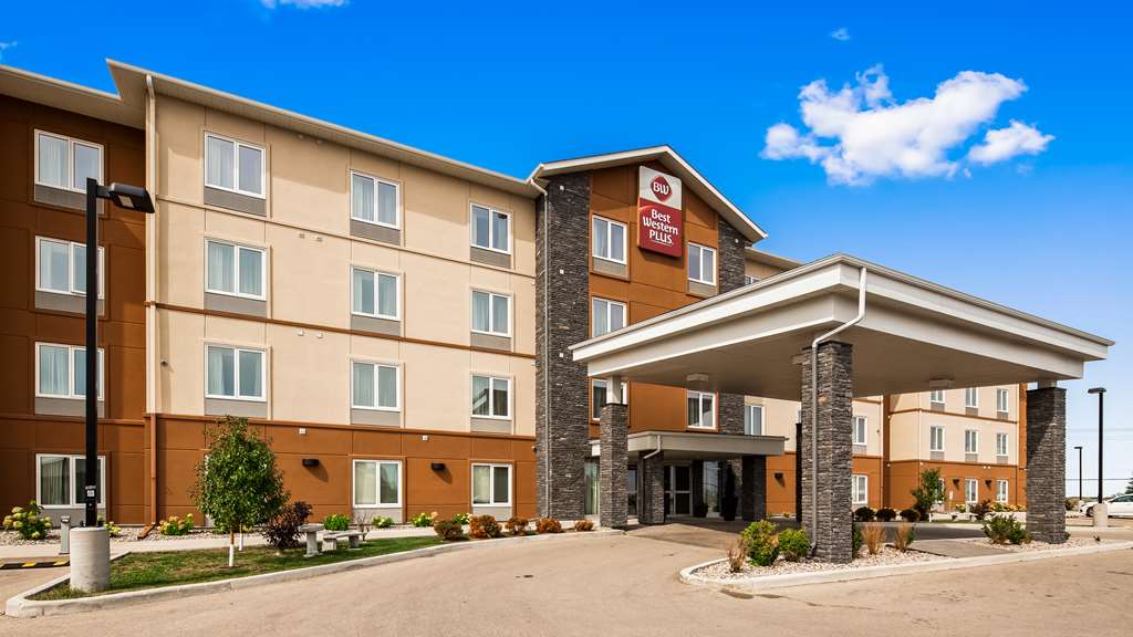 Hotel Exterior Best Western Plus Winnipeg West Headingley (204)594-2200