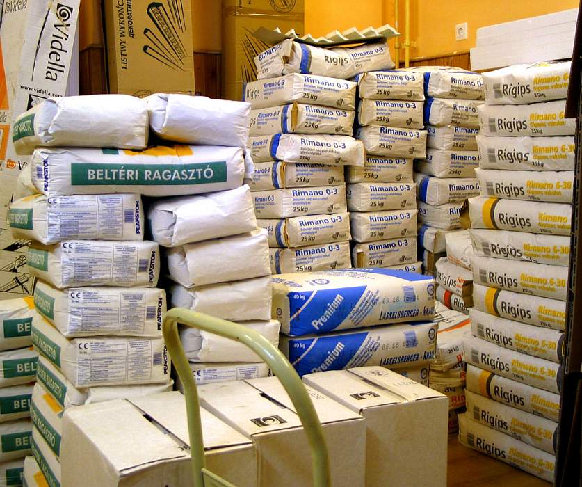 Images Mamut Festék-Centrum Jászberény