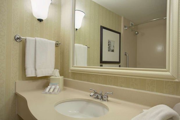 Images Hilton Garden Inn San Francisco Airport North