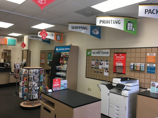 Images The UPS Store