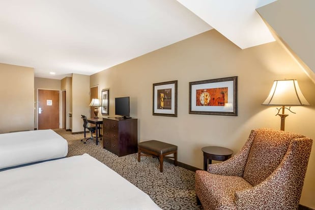 Images Best Western Plus Intercourse Village Inn & Suites