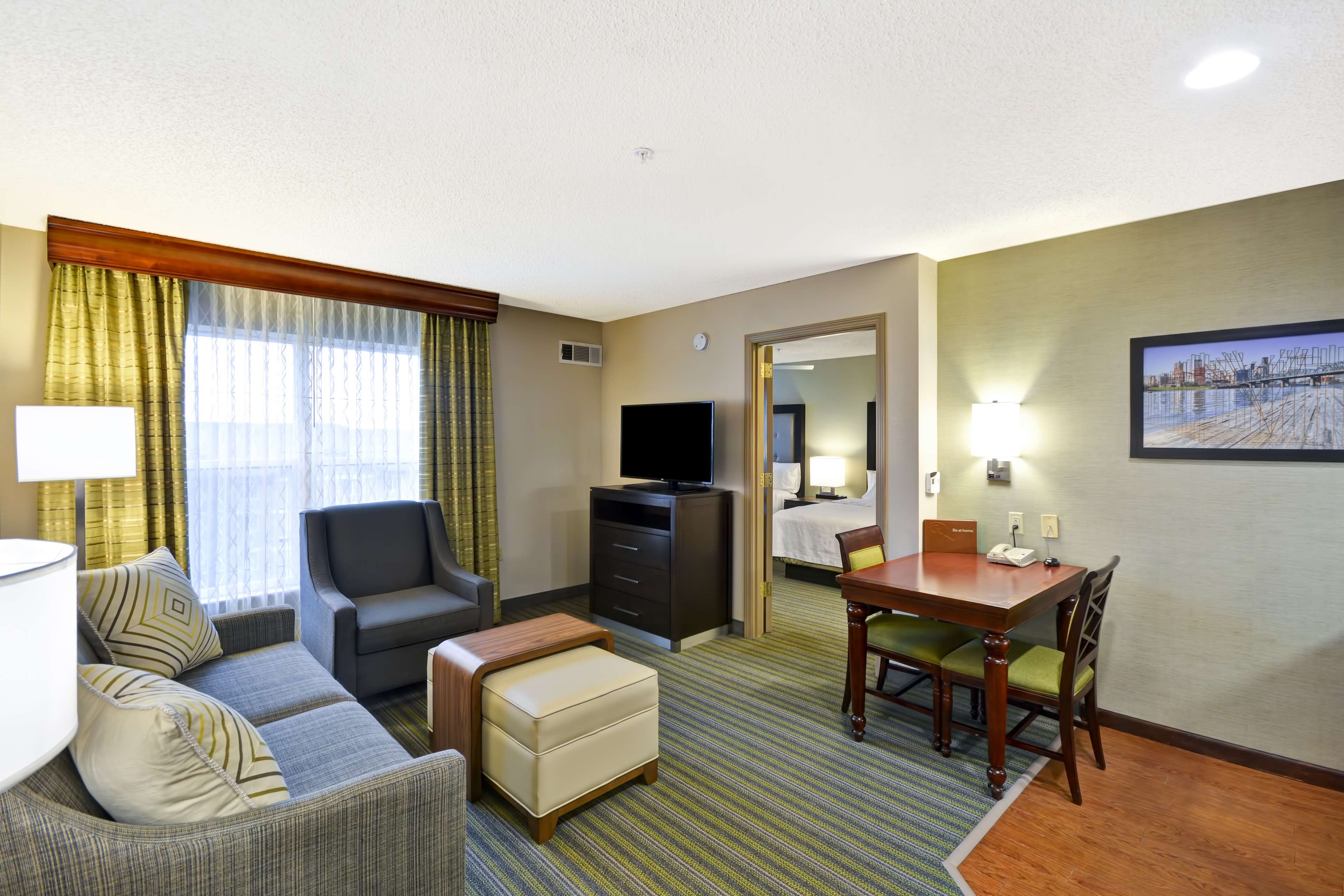 Guest room