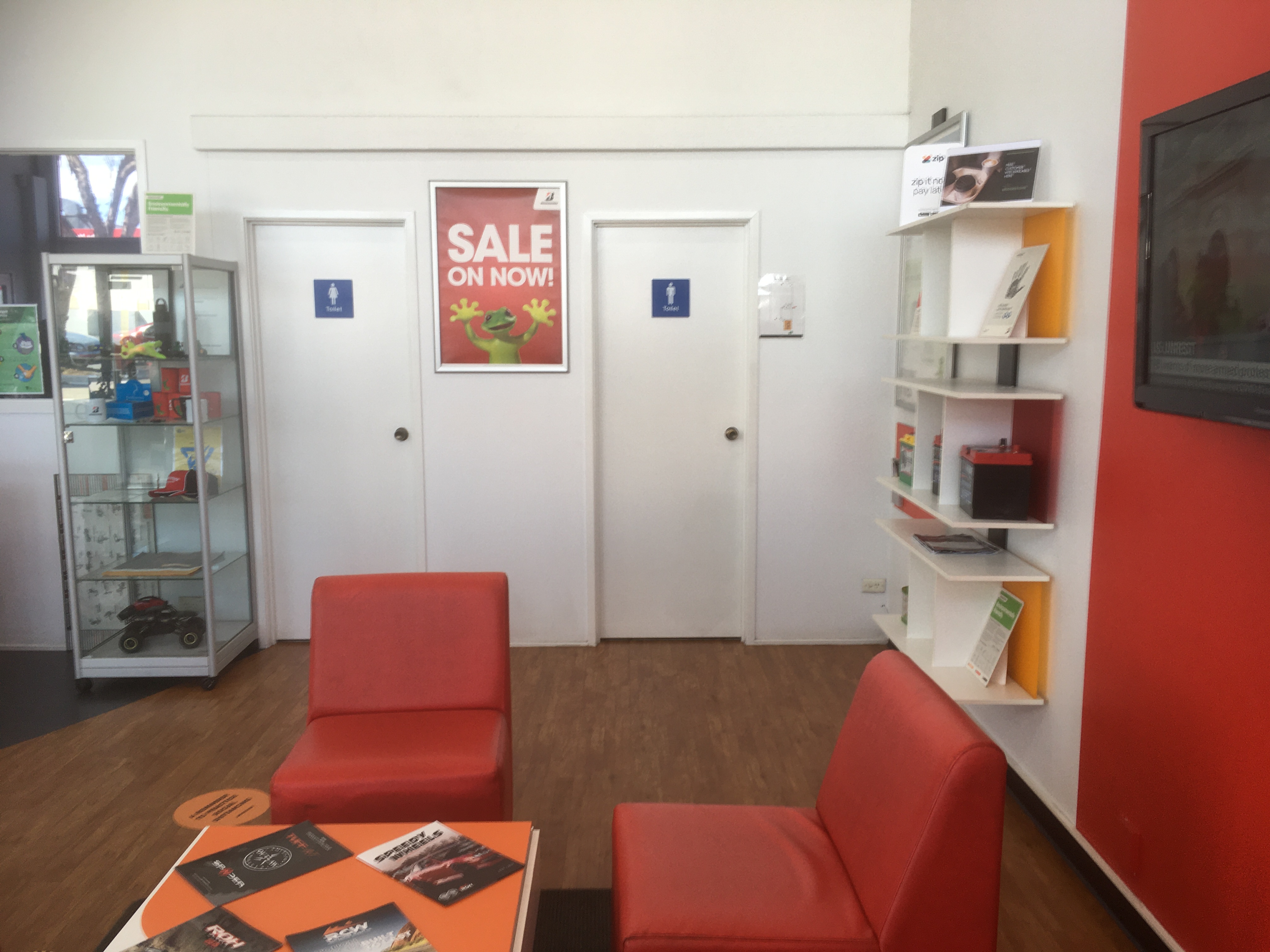 Images Bridgestone Select Tyre & Auto Belconnen