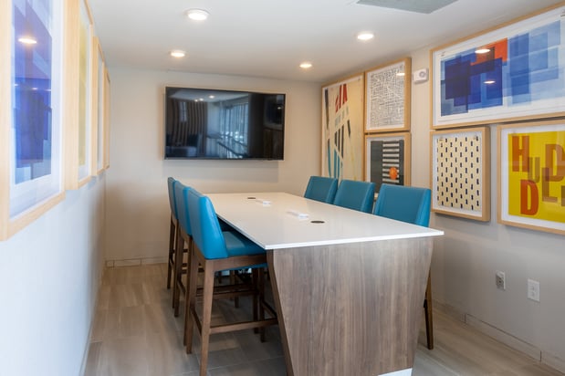 Images Holiday Inn Express & Suites Englewood - Denver South by IHG