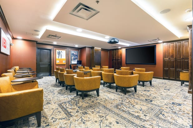 Images Cogir of West End Alexandria