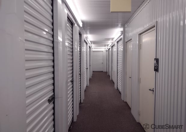 Images CubeSmart Self Storage