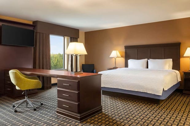 Images Hampton Inn & Suites Pine Bluff