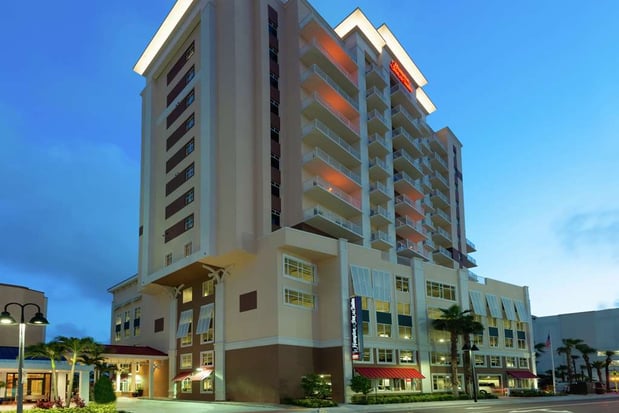 Images Hampton Inn & Suites Clearwater Beach