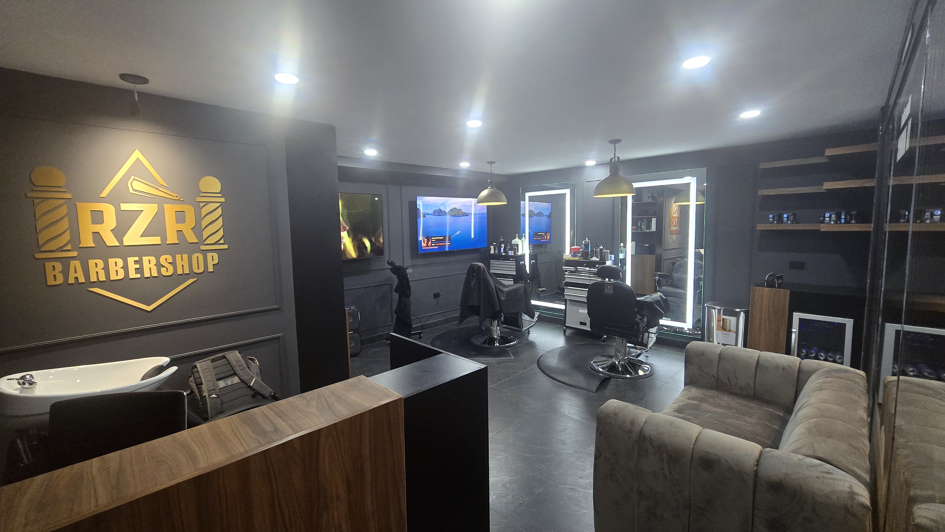Images RZR BARBERSHOP