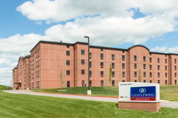 Images Candlewood Suites Building 2020