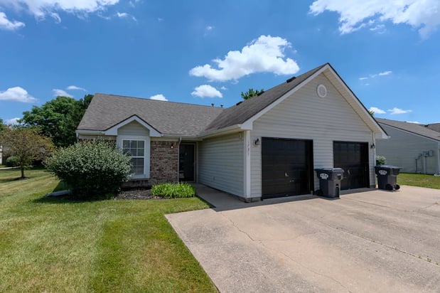 Images Barton Farms Apartments and Duplexes