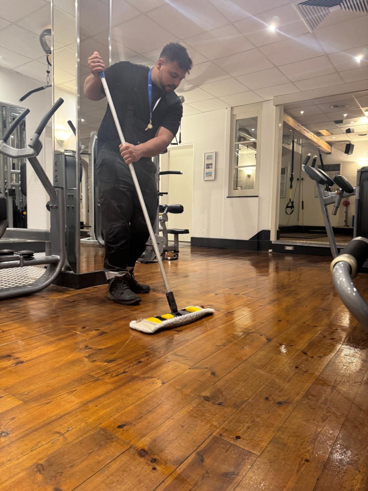 Mozaik Gebäudereinigung Hildesheim, Richthofenstraße 14 in Hildesheim