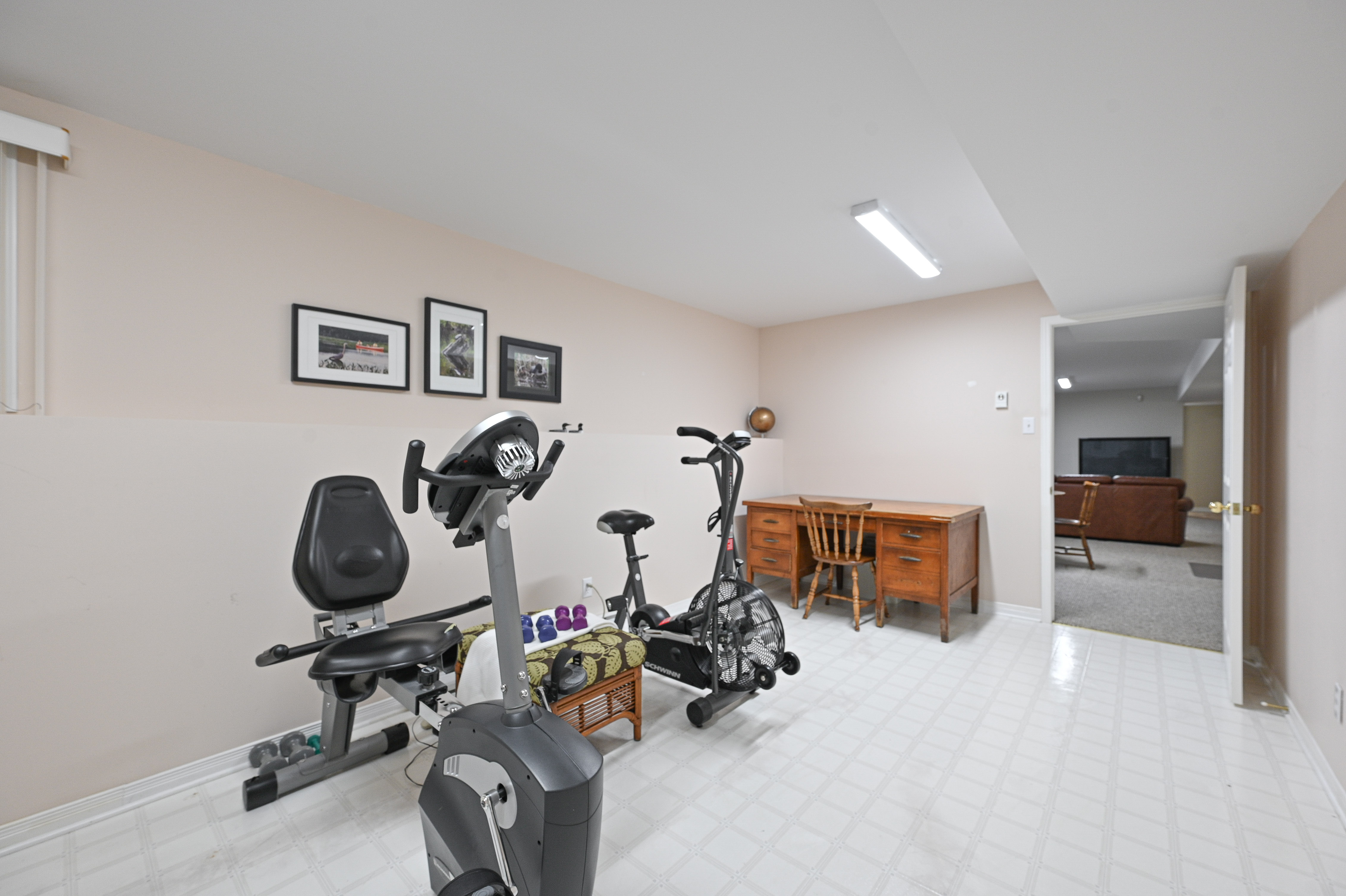 Images Leif Olson - Ottawa Real Estate Agent - Hamre Team RE/MAX Affiliates