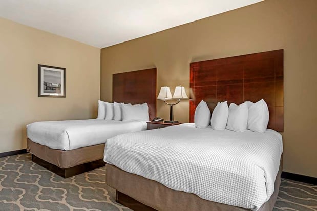 Images Best Western Plus Burleson Inn & Suites