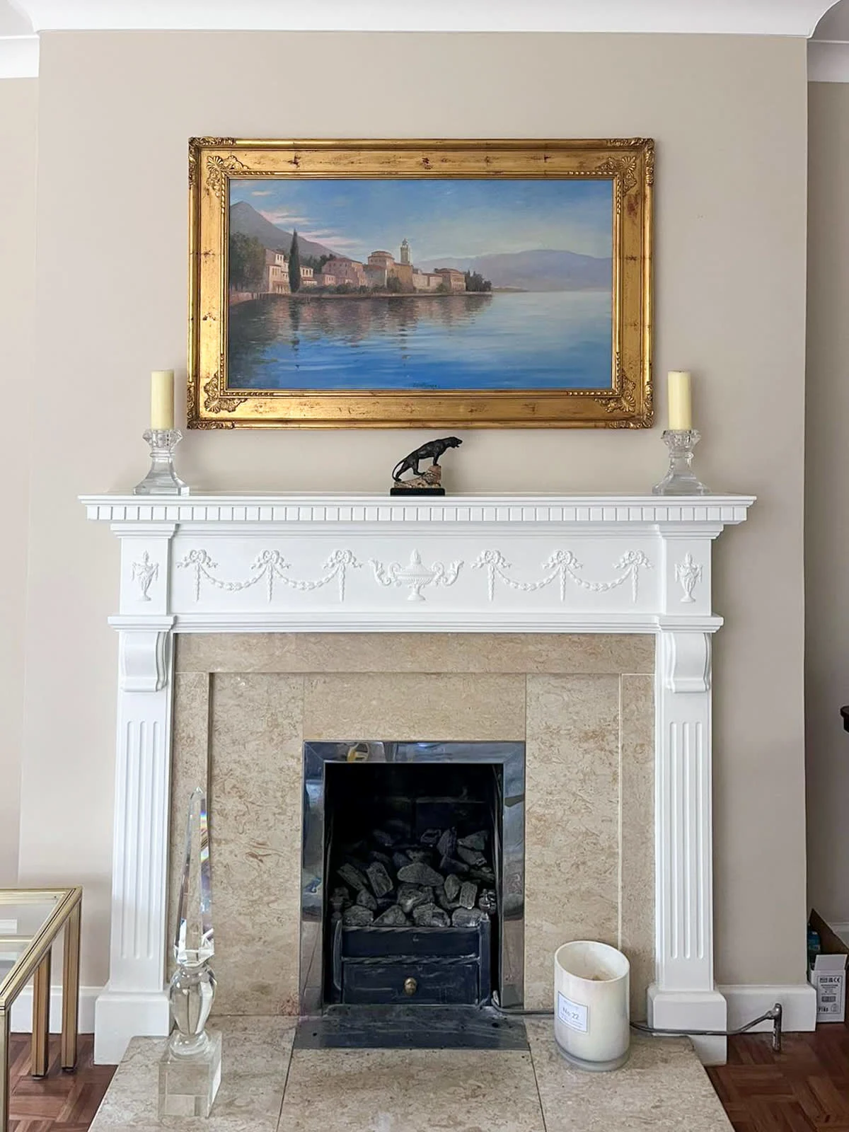 Images Hang it Services Ltd