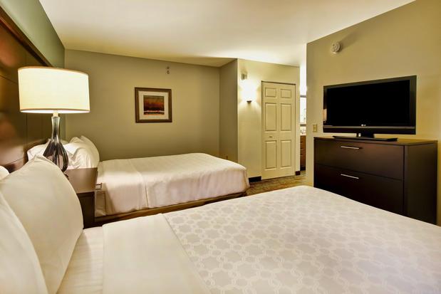 Images Staybridge Suites Middleton/Madison-West by IHG