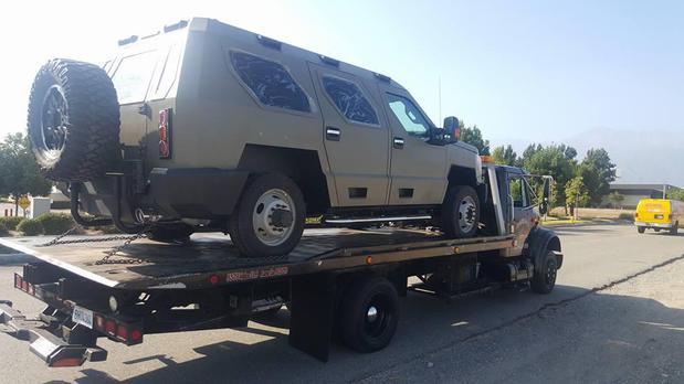 Images Sandoval's Towing